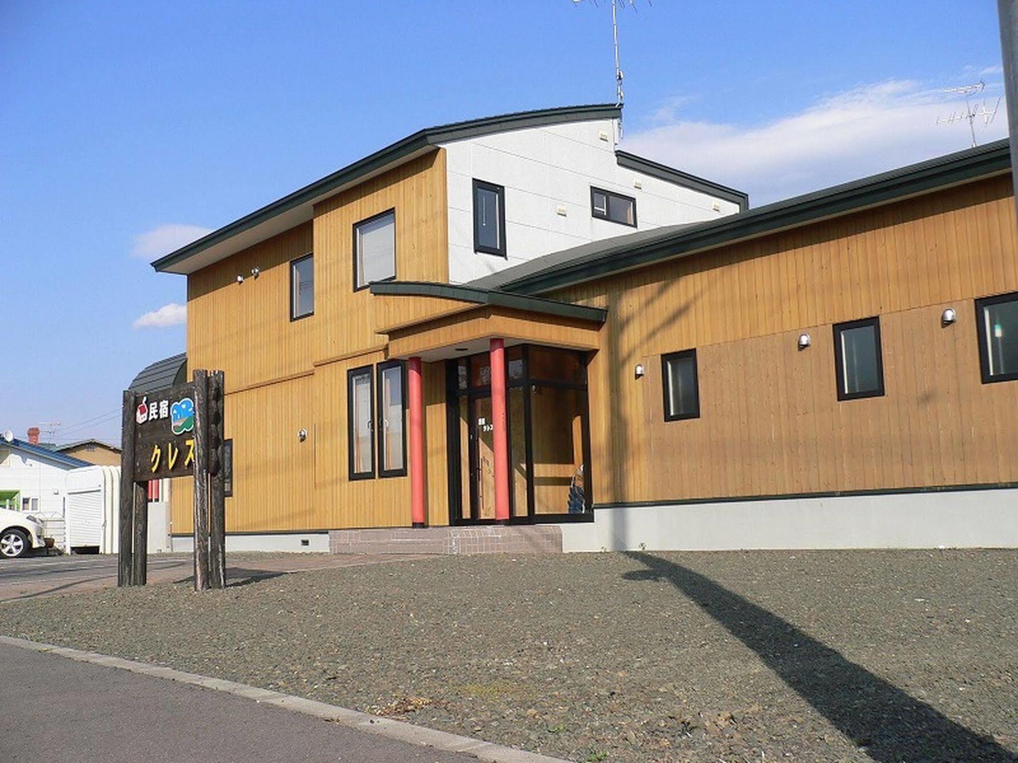Minshuku Cress Hotel Biei Exterior photo